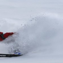 Gurra i en v&auml;ldigt nice spray. Foto: Peter Dompert. &Aring;kare: Gustaf Hederstr&ouml;m.