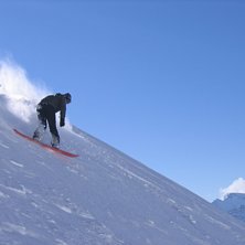 110 kg plank&aring;kare trycker sig genom skaren i Forn. Foto: Christian Green. &Aring;kare: Marcus Danielsson.