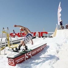 Skistarveckan i B&aring;stad.
35 grader varmt och snow. Foto: Sophie Windh. &Aring;kare: Magnus Ericsson.