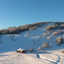 Dr&oslash;mmeeforhold i dag!
5 bl&aring; og vindstille. Anleg.