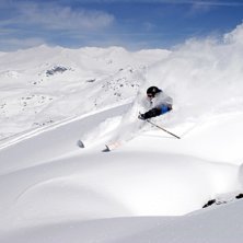 Ett sk&ouml;nt &aring;k med flera goa h&ouml;gfartssv&auml;ngar!. Foto: Magnus Olsson. &Aring;kare: Joakim Wiberg.