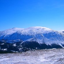 Stod p&aring; bydals toppen och tog kort mot bergen. Foto: Dennis Henriksson.