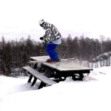 Picknik i T&auml;rnaby. Foto: Emil Westman. &Aring;kare: Jesper Westman.