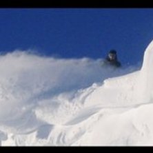 Jag stannar och ska kolla in droppet =). Foto: Victor Lundstr&ouml;m. &Aring;kare: Simon Pont&eacute;r.