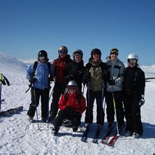 Foto: Ok&auml;nd skid&aring;kare. &Aring;kare: Sussie, Malin, Anna, Lisa, Johanna, Anna och Carina.