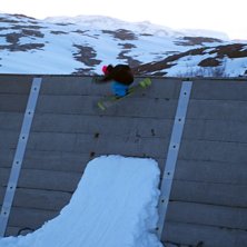 Wallride kl 1 p&aring; natten, midnattsol!. Foto: Luc fantin. &Aring;kare: Fredrik Nordqvist.