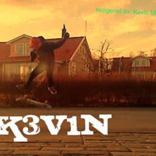 min mamma fotarar mig xD. Foto: Eva Mickelsson. &Aring;kare: Kevin Mickelsson.