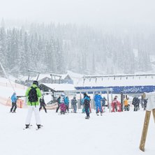 10-15 cm nysn&oslash; fredag morgen
P&aring;fyll av nysn&oslash; ku.