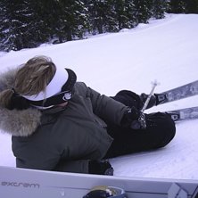 Hanna har sendrag i lillt&aring;n!  hahahha. Foto: Amanda Str&ouml;mberg. &Aring;kare: Hanna.