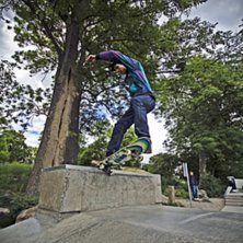Tailslide, eller n&aring;ge :). Foto: Lucas Englund. &Aring;kare: Sebastian Prince.