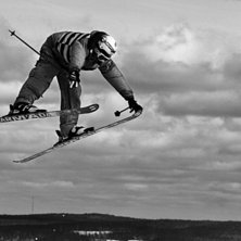 Foto: Jonathan Hallvede. &Aring;kare: Jonas Hjolman.