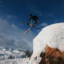 Jeppenator och andra v&auml;nner var som bortbl&aring;sta o. Foto: Tom St&aring;l. &Aring;kare: Gustav Fr&auml;ndfors.