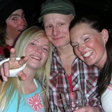 PartyPartyPartyParty!! =). Foto: ?. &Aring;kare: Vera, L&ouml;&ouml;vet och Maria.