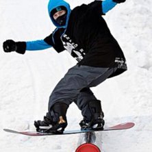 en bs Tailslide. Foto: Nils Gyllb&auml;ck. &Aring;kare: Jakob Dahlberg.