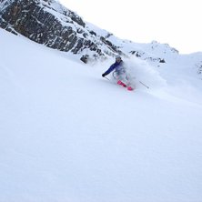 En sn&ouml;ig dag i Whistler med Advokat Olsson bakom . Foto: Markus Olsson. &Aring;kare: Mikael Thorn.