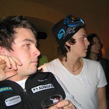 En av l&auml;rarna Calle i Sts-kl&auml;der och s&aring;klart Ac. Foto: Sofia. &Aring;kare: Calle och Acke.