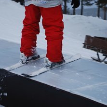 &Aring;kare: Tom Piippola.