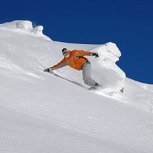 H&auml;rlig puder&aring;kning efter en liten promenad.. Foto: Peter Rydfjord. &Aring;kare: Alexander Rydfjord.