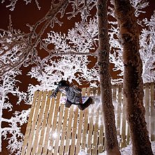 MJ p&aring; mountainbike wallride. Foto: Kristoffer Andersson. &Aring;kare: Carl Lundqvist.