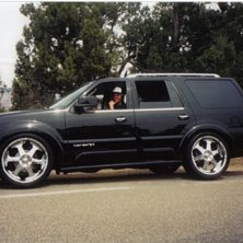 S&aring;n h&auml;r l&auml;r jag handla sen n&auml;r man f&aring;r in dol. Foto: Brorsan. &Aring;kare: Jag.