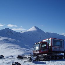 Sk&ouml;n topptur med &amp;quot;fj&auml;llbuss&amp;quot;. Foto: Joakim Eriksson. &Aring;kare: Cattrax.