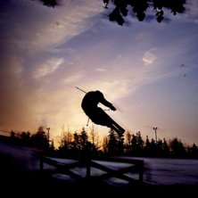 Mattias l&auml;gger en 180 &ouml;ver railen.. Foto: Jag. &Aring;kare: Mattias L.