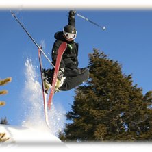 Jag k&ouml;r en mutegrab ut fr&aring;n ett dropp.... Foto: Christian Linderholm. &Aring;kare: Marcus Gustafsson.