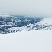 Laurdag 
-4 grader og sn&oslash; i lufta, velkommen til .