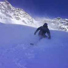 Under le Jumbo liften vid Mt Fort. Foto: H&aring;kan Cervin. &Aring;kare: Cameron Green.
