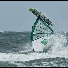 Wave Classic 2007, Om jag angett fel seglare h&ouml;r . Foto: Ulf Lindner. &Aring;kare: Kristoffer Living.
