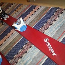 Som tack f&ouml;r hj&auml;lpen h&auml;r ifr&aring;n fick skidrona e. Foto: victor s&auml;ttberger.