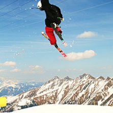 900 . Foto: Carl Enstr&ouml;m. &Aring;kare: Ronnie Hasan.