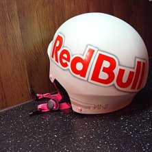 Min Nya Red Bull Hj&auml;lm :). Foto: Jag.