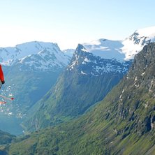 sommerski i norge. Foto: Jonas Hjelme. &Aring;kare: Lars Haukom.