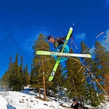 F&ouml;rsta skiddagen p&aring; s&auml;songen:D. Foto: Georg Montelius. &Aring;kare: Andreas Aronsson.