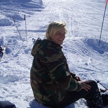 Njuter av solen i backen helt enkelt... Foto: Victor Karlsson. &Aring;kare: Rasmus Carlsson.