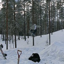Testhopp. Foto: Henrik Borg. &Aring;kare: Sebastian Borg.