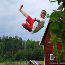 jak j&ouml;r &auml;n fl&auml;tspin f&auml;mf&ouml;rty. Foto: Emil Rockl&ouml;w. &Aring;kare: Gustav Kindgren.