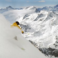 Mattias f&aring;r sig n&aring;gra fina sv&auml;nger nerf&ouml;r offp. Foto: Erik Hammarsten. &Aring;kare: Mattias.