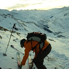 Sista &aring;ket f&ouml;r kv&auml;llen.. Foto: Magnus Svensson. &Aring;kare: P&auml;r Johansson.