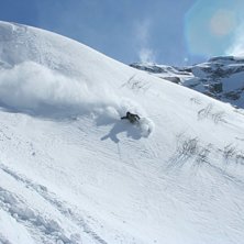 H&auml;rligt mjuksurfade i Engelberg!. Foto: Henrik. &Aring;kare: Petter.
