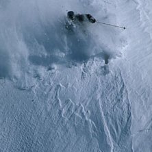 Lots of snow just before it slid!!!. Foto: Serge Sozonoff. &Aring;kare: Scott Hammond.