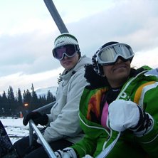 Kompisar som jag lyckades f&aring; intresserade av alpi. Foto: Henri Nilsson. &Aring;kare: Kompisar.