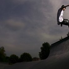 Ollie blunt to fakie. Foto: Niclas Magnusson. &Aring;kare: Niky Tapia.