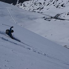 &Aring;kare: Tarpio.