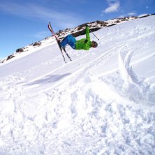 rycker en rodeo 5.. Foto: Magnus A Werner. &Aring;kare: Andr&eacute;as Ahlstedt.