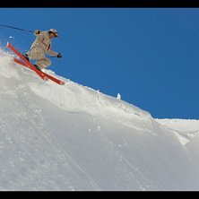 Droppar Svartberget en h&auml;rlig dag i april.. Foto: Daniel Lundmark. &Aring;kare: KR Hennersten.