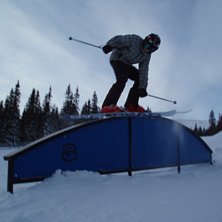 Rainbowrailen i bydalen. Foto: Alexander Bod&eacute;n. &Aring;kare: Gustav Bod&eacute;n.