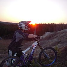 Foto: Jimmy Sahl&eacute;n. &Aring;kare: Olle Borg.