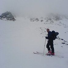 Ca 1100 moh p&aring; vei opp mot toppen.  Skydekket lig. Foto: Per Hasvold. &Aring;kare: Lars Rye.